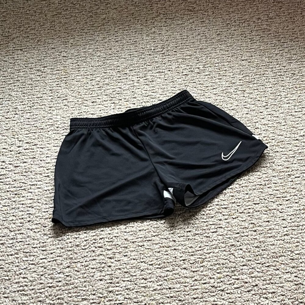 Nike Dri-FIT Academy Girl's Soccer Shorts